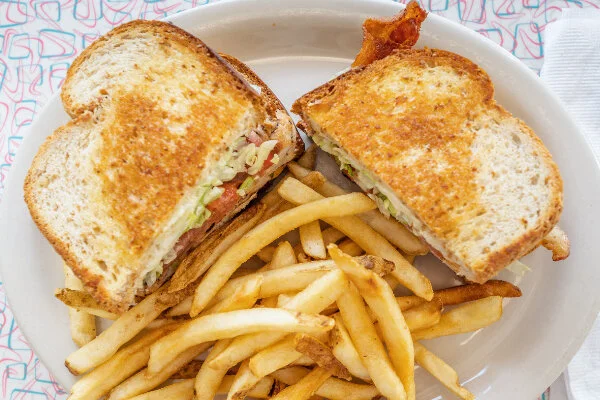 GRILLED CHICKEN CLUB SANDWICH